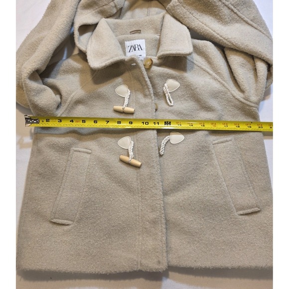 Zara Girl's Bone White Winter Hooded Toggle Closure Microfleece Coat. Size 9-10 - Picture 8 of 10